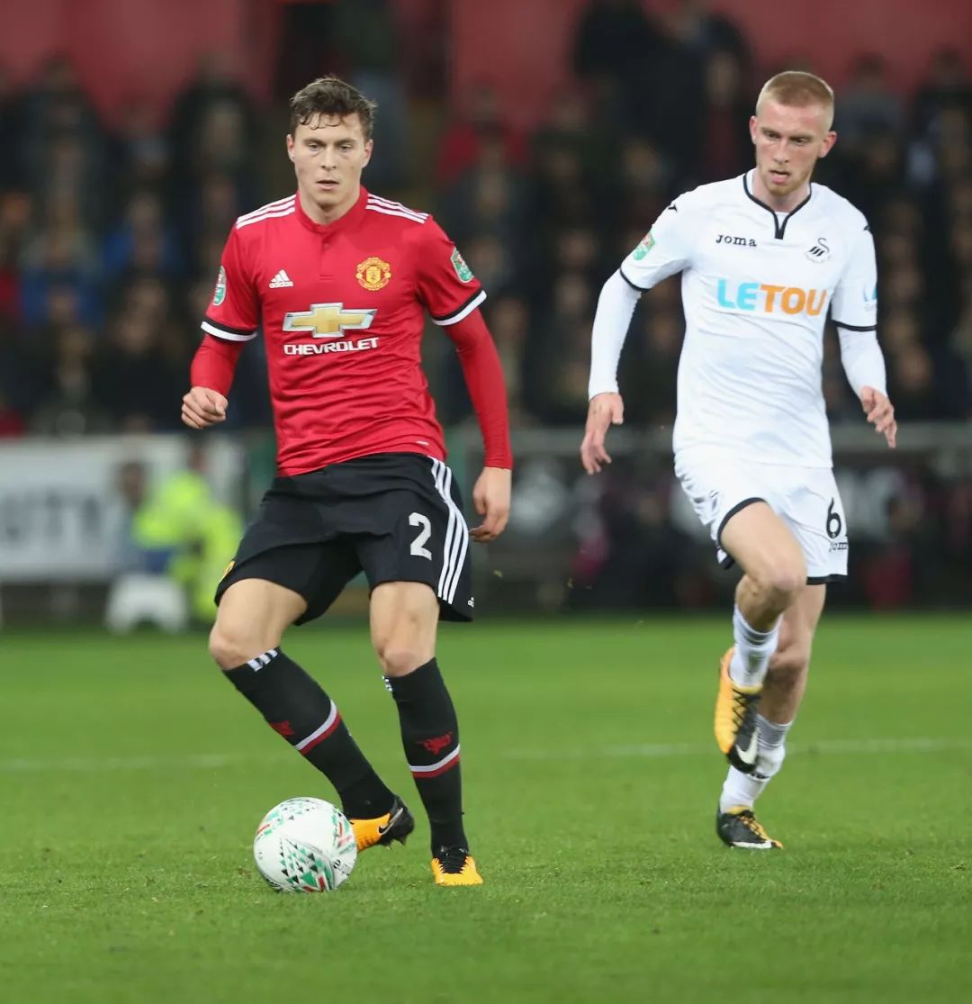 尤其是在乌 尤其是在乌